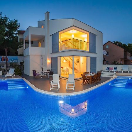 Villa Casabianca มิลนา ภายนอก รูปภาพ